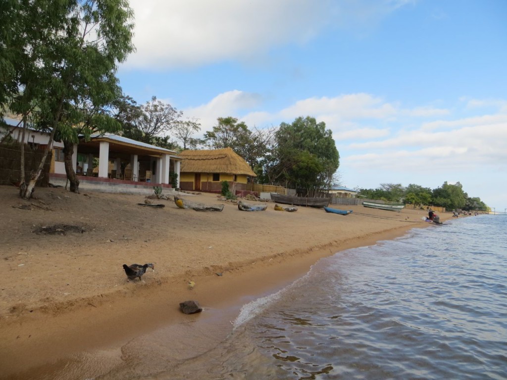 Mpiphe Lodge: A view from the lake